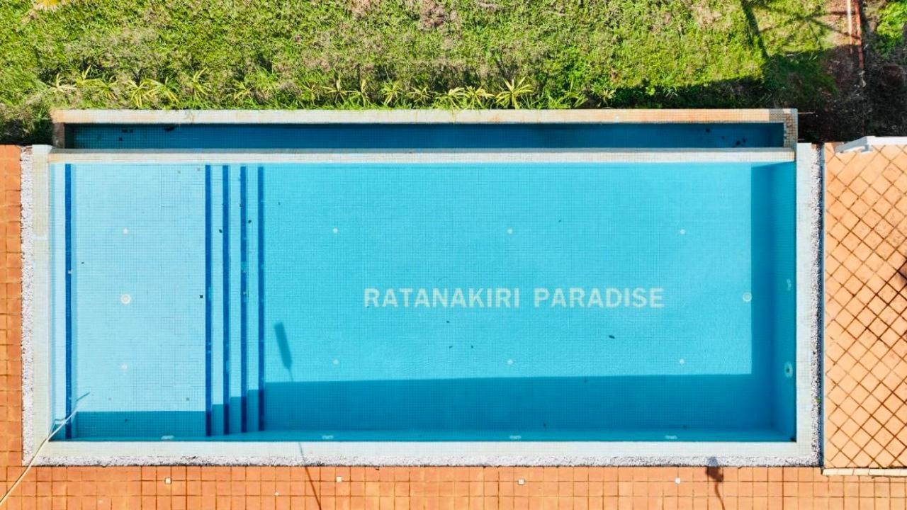 Ratanakiri Paradise Hotel & Restaurant รัตนคีรี ภายนอก รูปภาพ