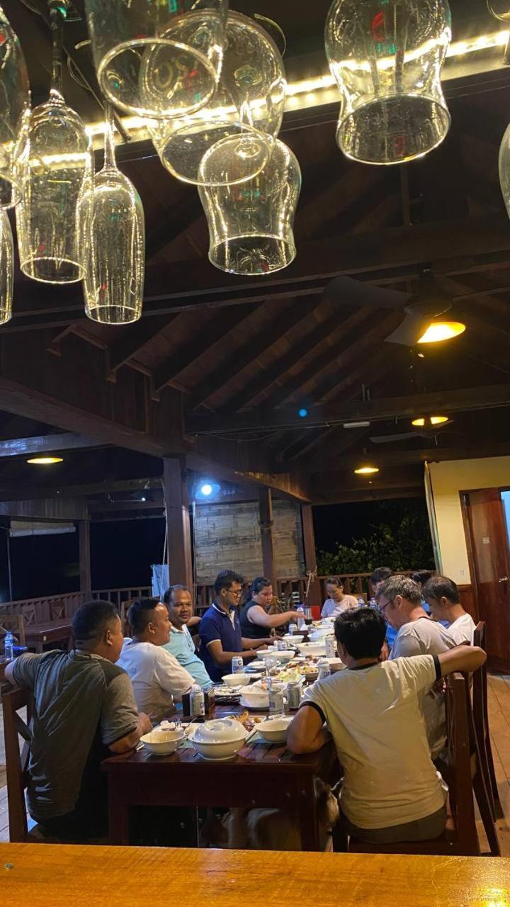 Ratanakiri Paradise Hotel & Restaurant รัตนคีรี ภายนอก รูปภาพ